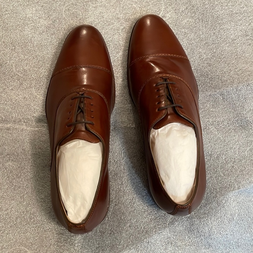 Johnston & Murphy brown dress shoes 10.5